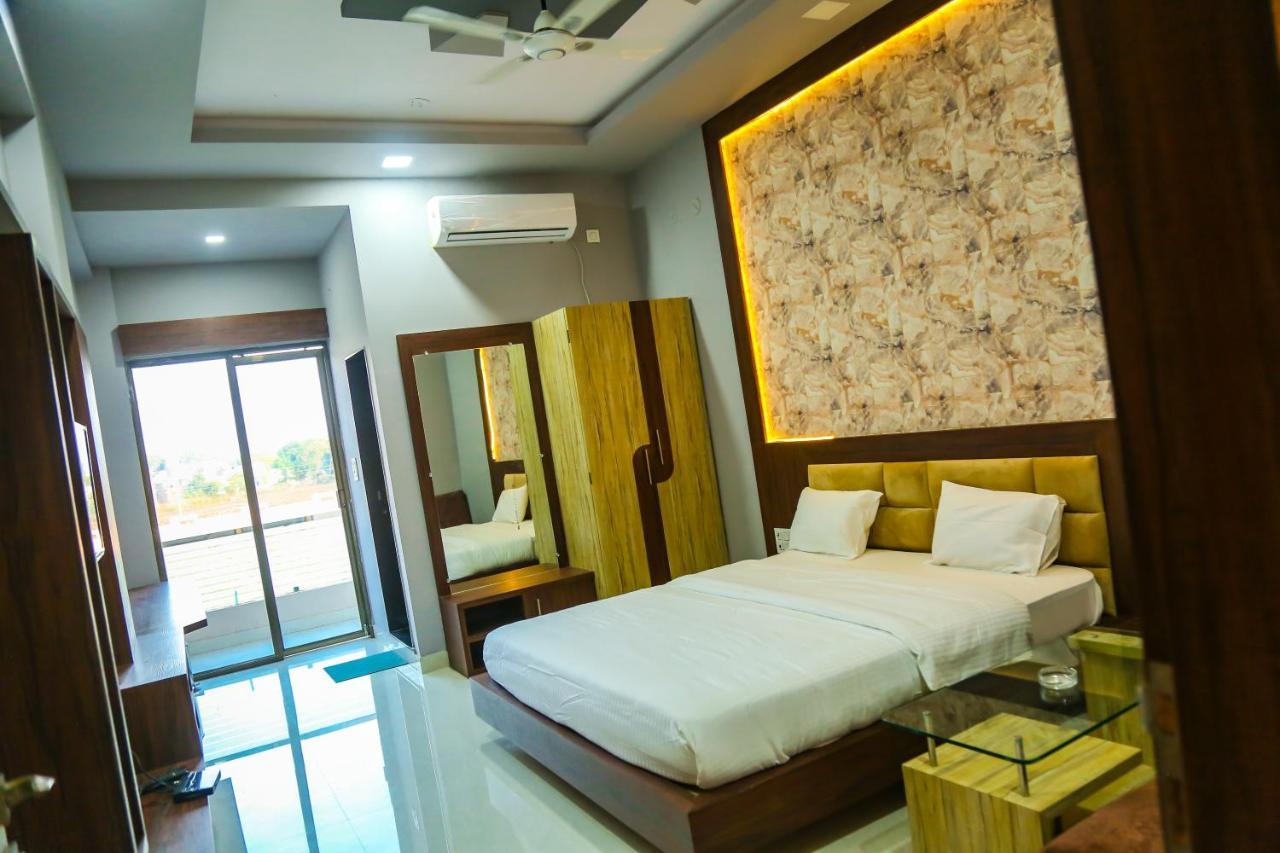 Aashirwad Hotels & Resort Shamgarh Екстериор снимка