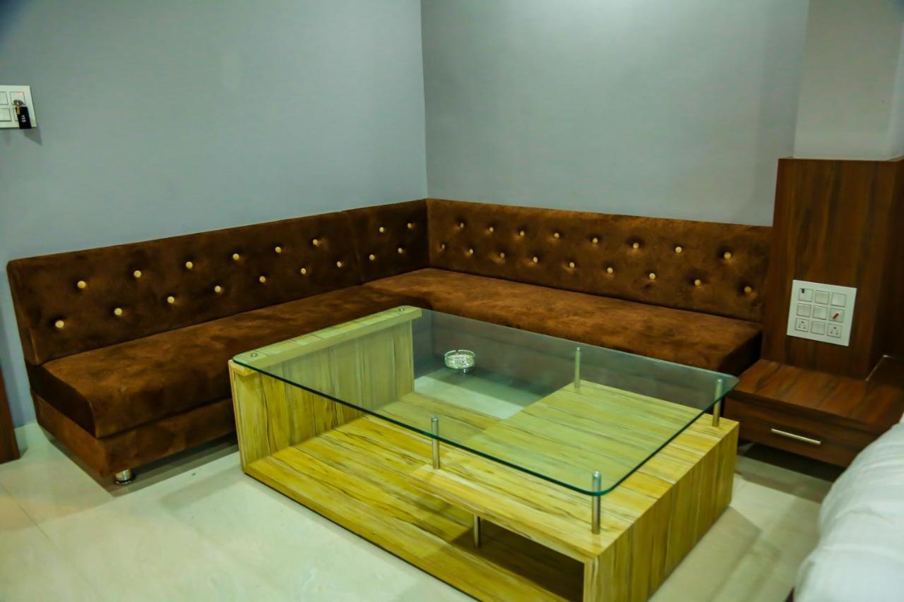 Aashirwad Hotels & Resort Shamgarh Екстериор снимка