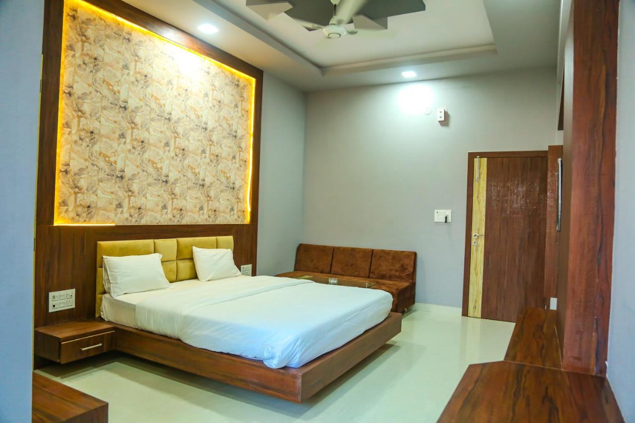 Aashirwad Hotels & Resort Shamgarh Екстериор снимка