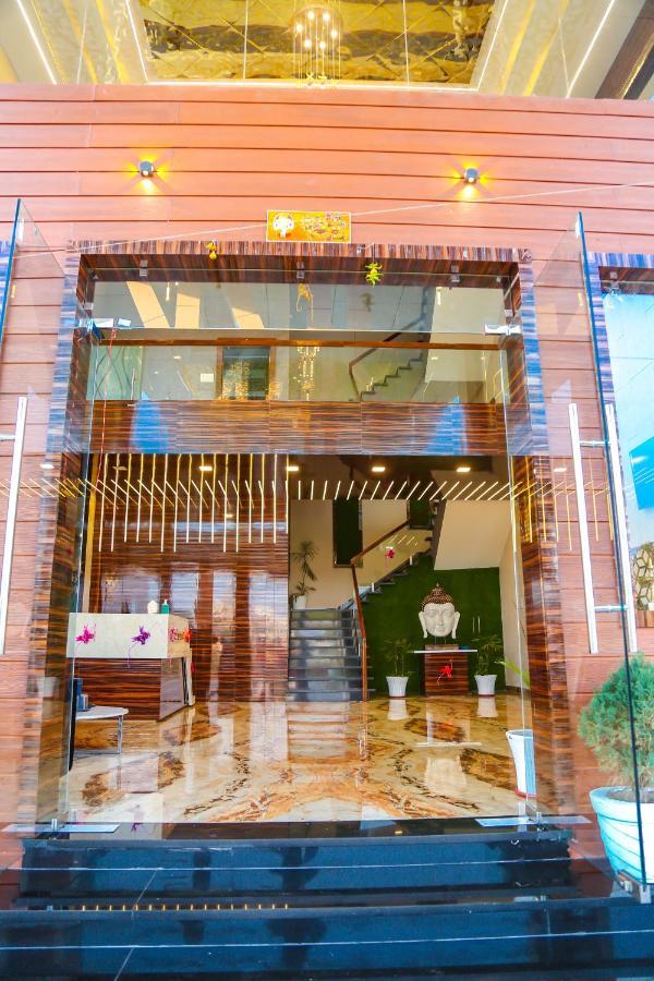 Aashirwad Hotels & Resort Shamgarh Екстериор снимка